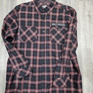 Harley-Davidson Men's Black and Red Plaid Shirt
